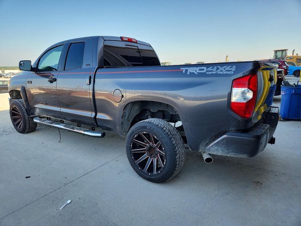 2016 TOYOTA TUNDRA