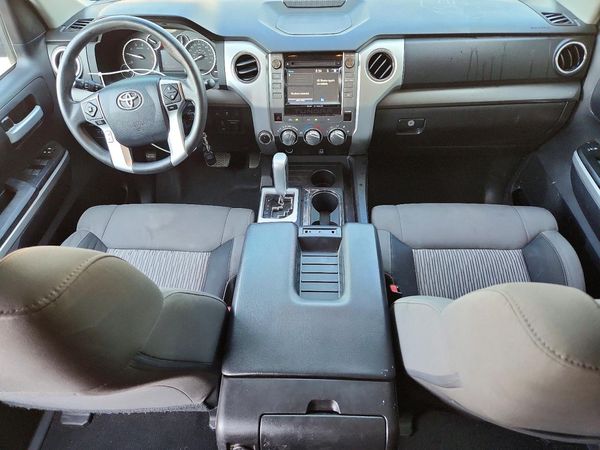2016 TOYOTA TUNDRA