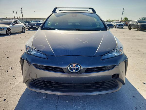 2022 TOYOTA PRIUS