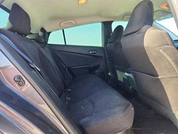 2022 TOYOTA PRIUS