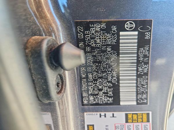 2022 TOYOTA PRIUS