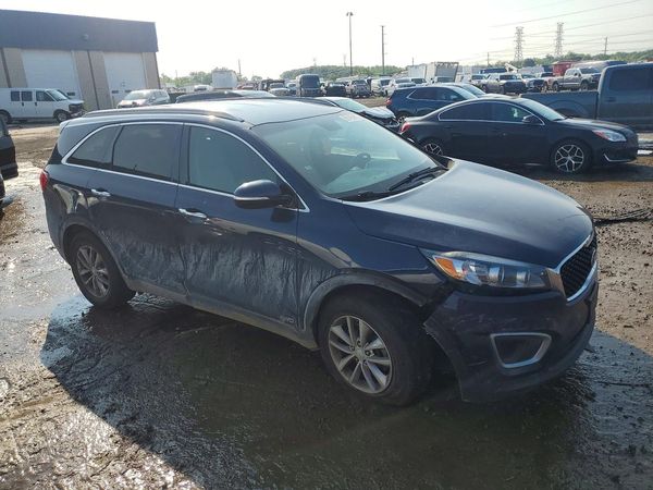 2017 KIA SORENTO
