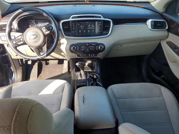 2017 KIA SORENTO