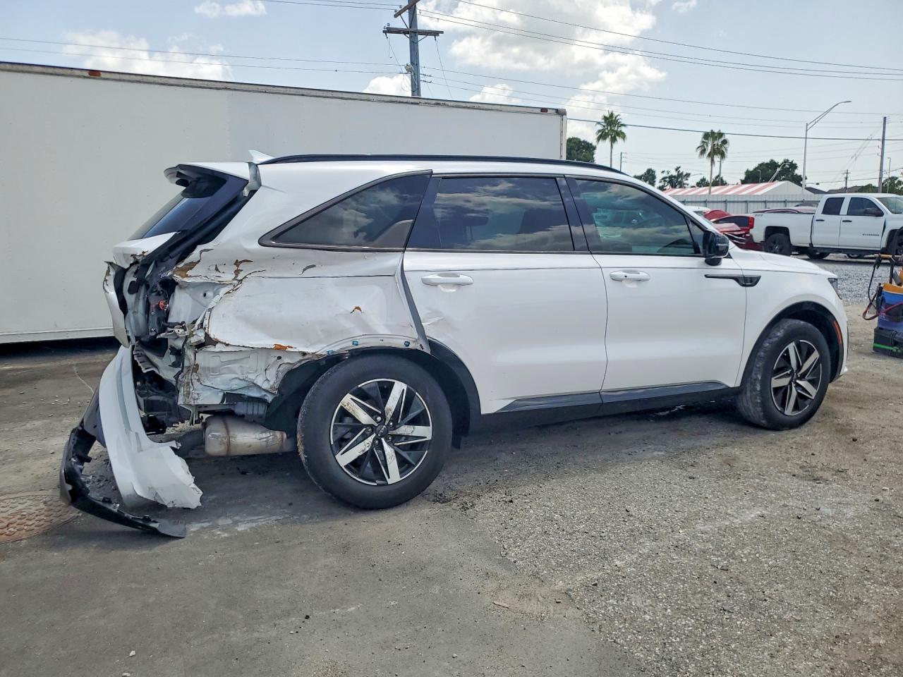 2022 KIA SORENTO EX
