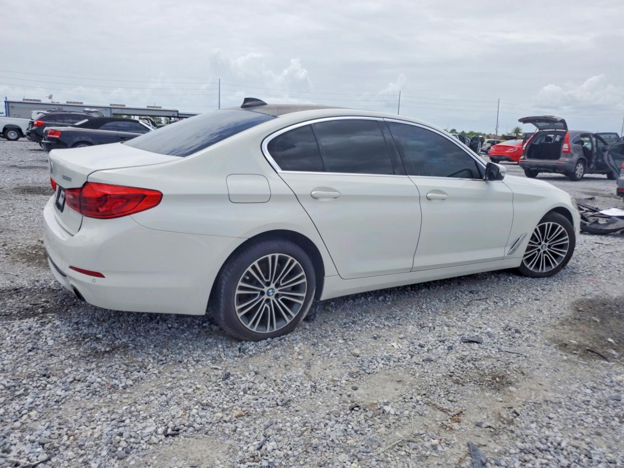 2020 BMW 530 xDrive