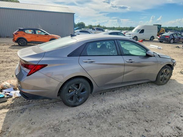 2021 HYUNDAI ELANTRA Blue