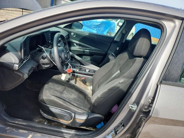 2021 HYUNDAI ELANTRA Blue