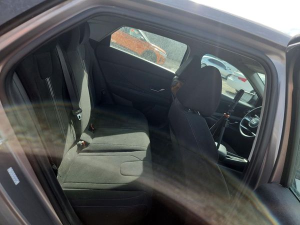 2021 HYUNDAI ELANTRA Blue