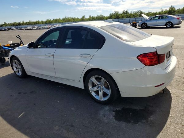2014 BMW 320