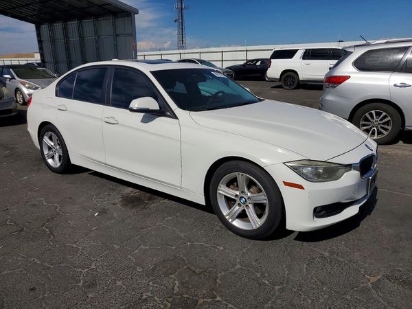 2014 BMW 320
