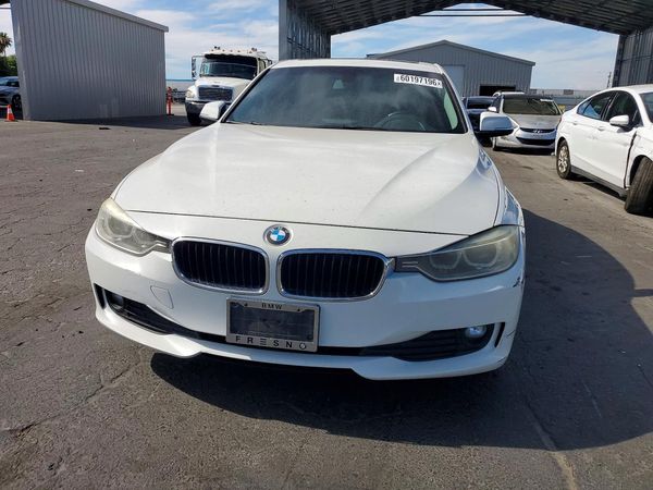 2014 BMW 320