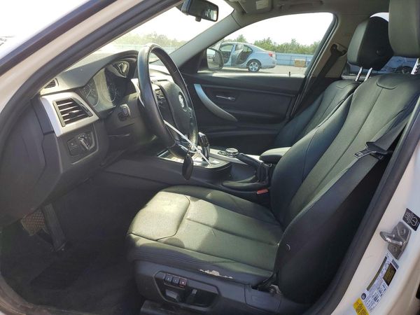 2014 BMW 320