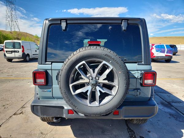 2025 JEEP WRANGLER