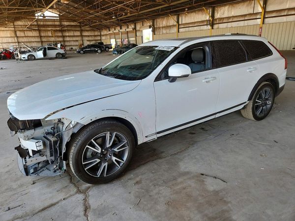 2018 VOLVO V90 CROSS COUNTRY Inscription