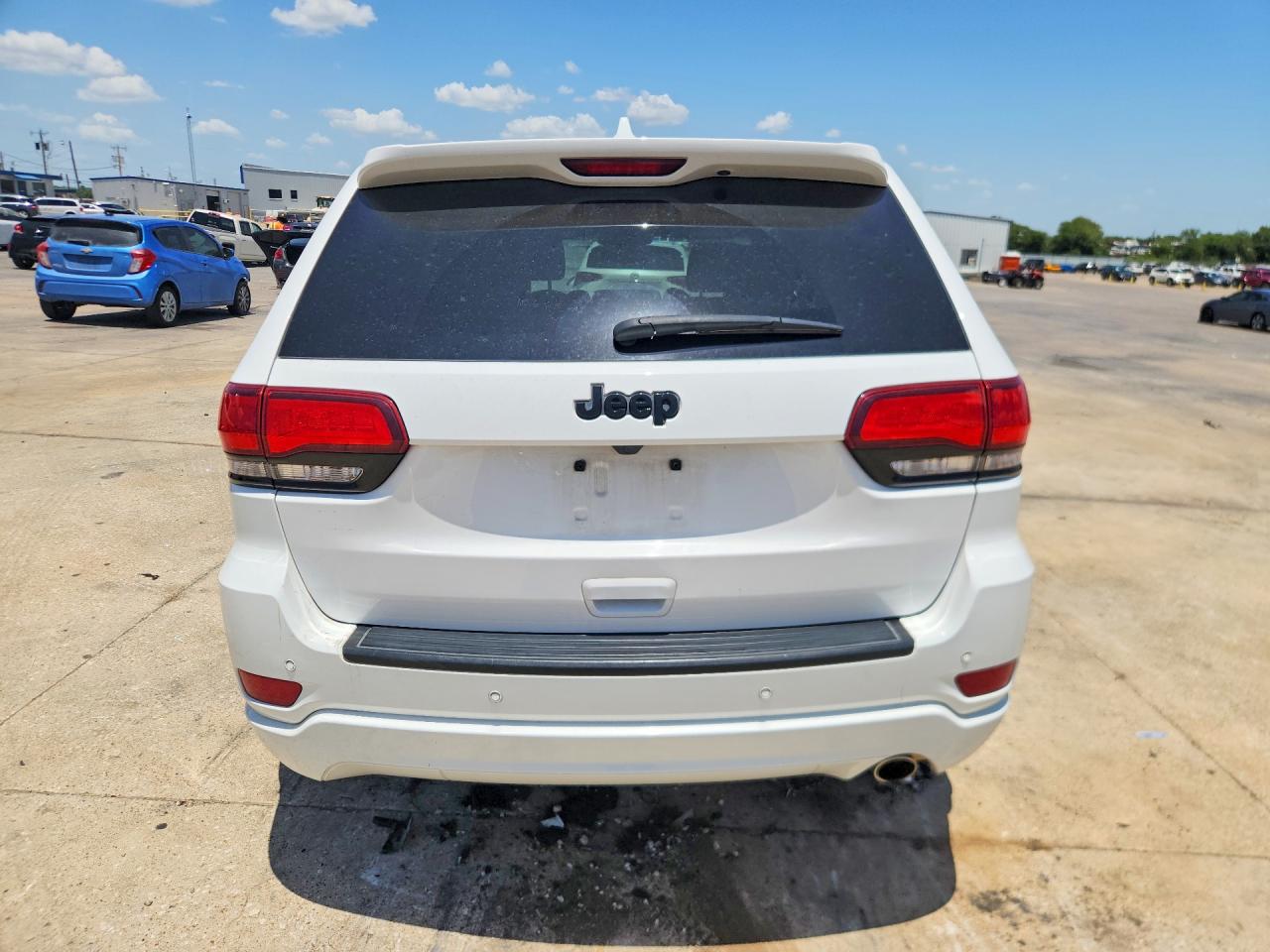2021 JEEP GRAND CHEROKEE LAREDO 4X2