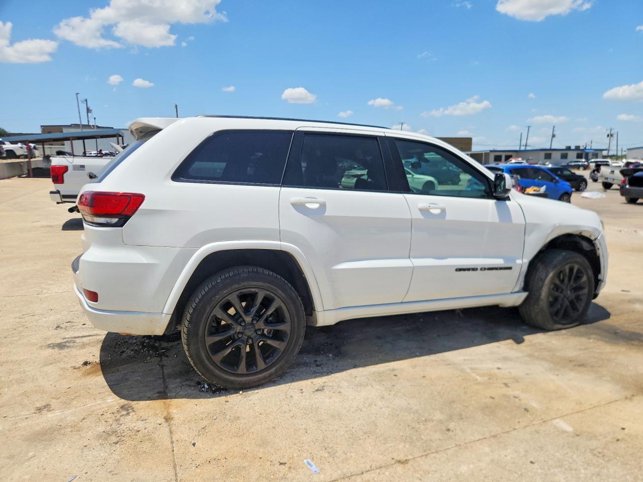 2021 JEEP GRAND CHEROKEE LAREDO 4X2