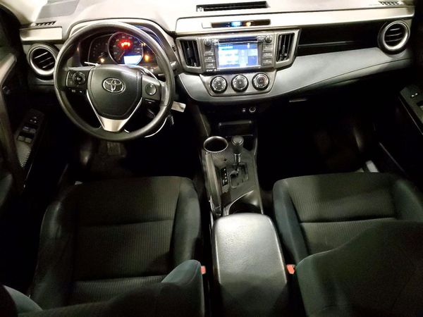 2015 TOYOTA RAV4 LE (X Grade)