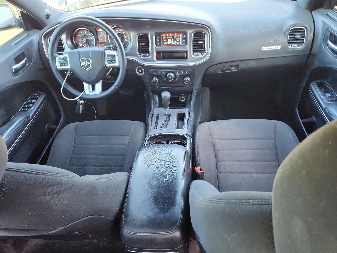 2014 DODGE CHARGER SE
