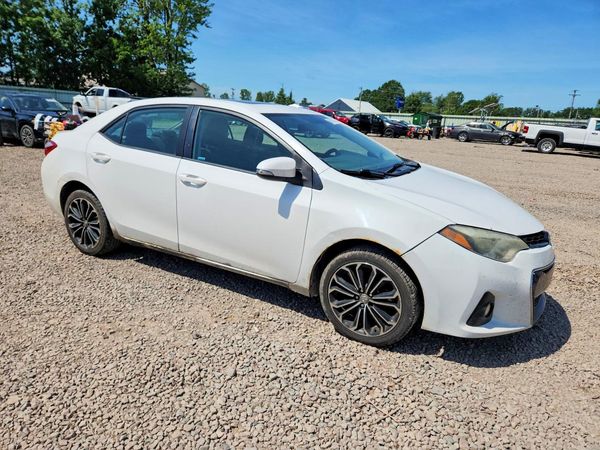 2014 TOYOTA COROLLA
