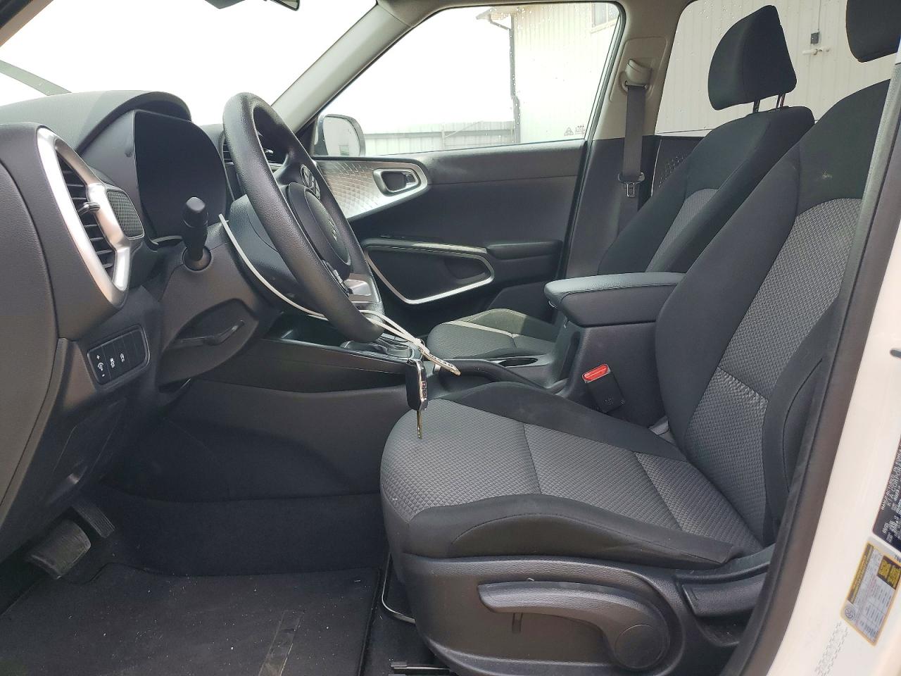 2025 KIA SOUL LX, S