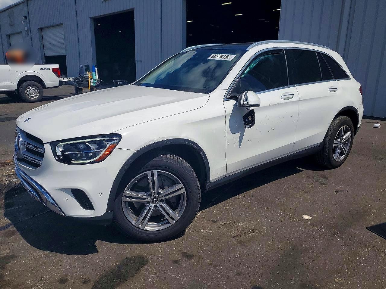 2022 MERCEDES-BENZ GLC GLC300