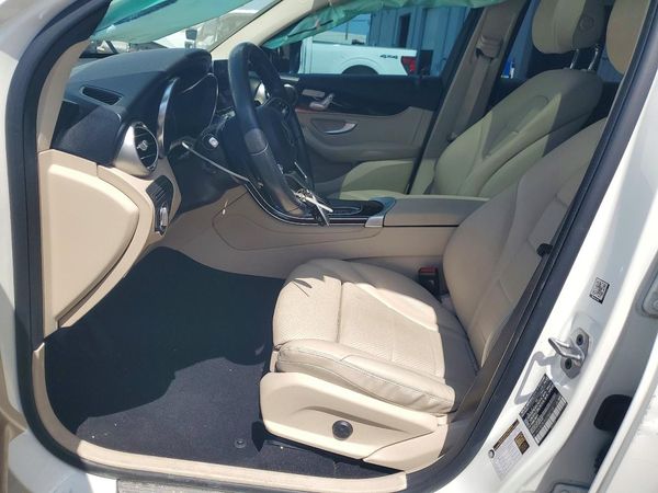 2022 MERCEDES-BENZ GLC GLC300