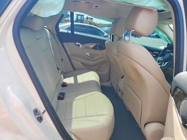 2022 MERCEDES-BENZ GLC GLC300
