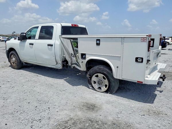 2024 RAM 2500 TRADESMAN CREW CAB 4X2