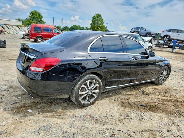 2016 MERCEDES-BENZ C
