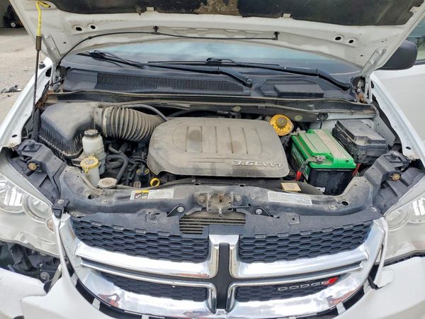 2018 DODGE GRAND CARAVAN SE