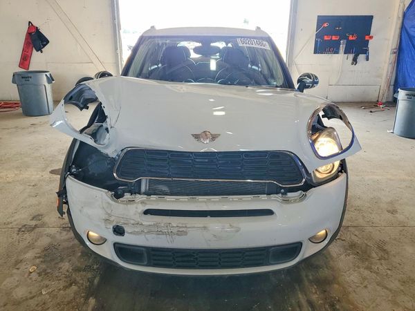 2013 MINI COOPER