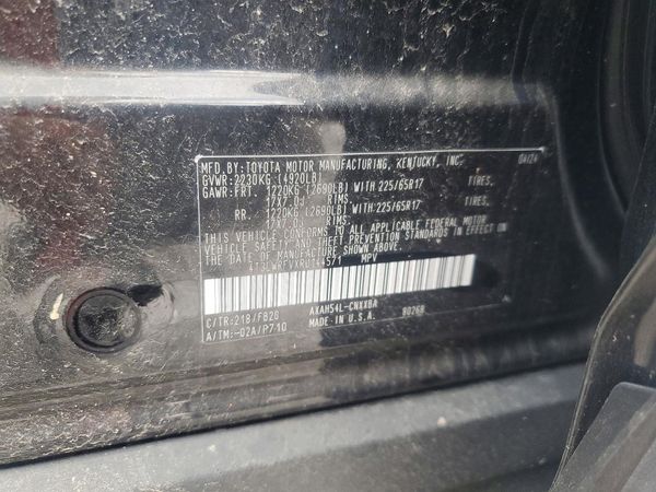2024 TOYOTA RAV4 LE