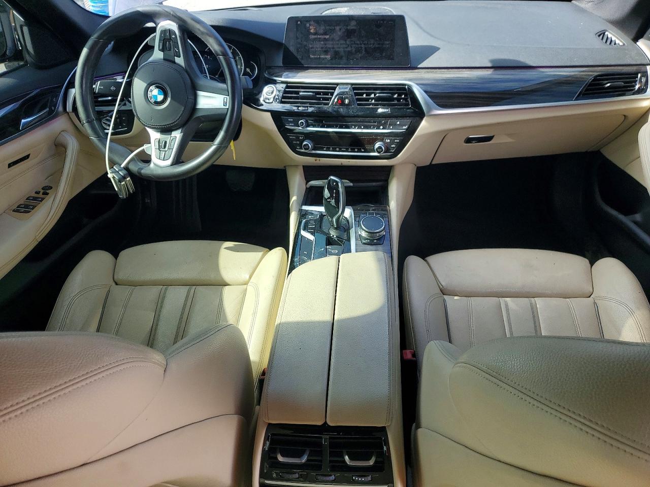 2018 BMW 530