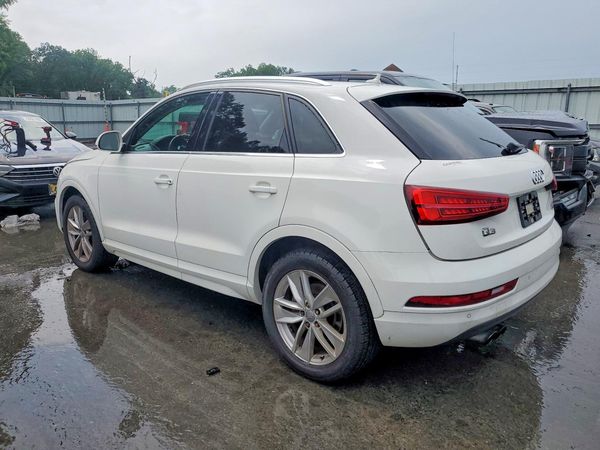 2017 AUDI Q3
