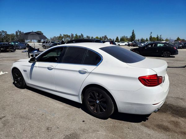 2016 BMW 528