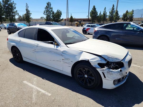 2016 BMW 528