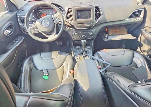 2019 JEEP CHEROKEE LATITUDE PLUS 4X4