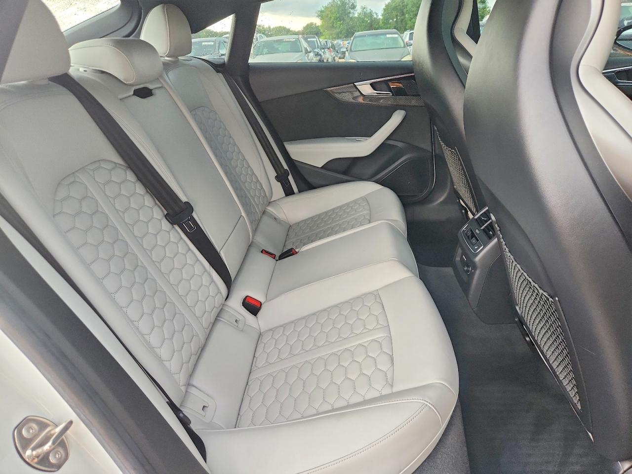 2021 AUDI RS5 quattro