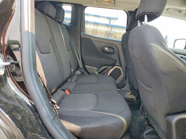 2016 JEEP RENEGADE LATITUDE 4X4