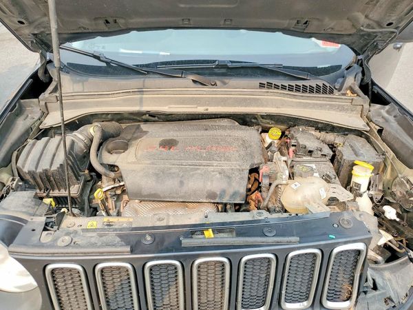 2016 JEEP RENEGADE LATITUDE 4X4