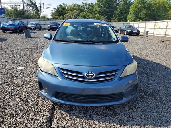 2013 TOYOTA COROLLA