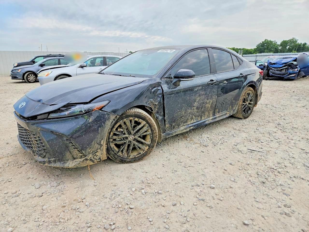 2025 TOYOTA CAMRY