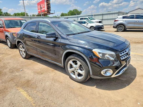2019 MERCEDES-BENZ GLA GLA250-4M