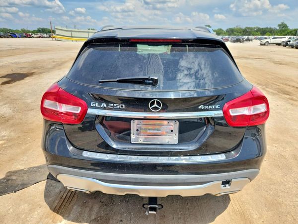 2019 MERCEDES-BENZ GLA GLA250-4M