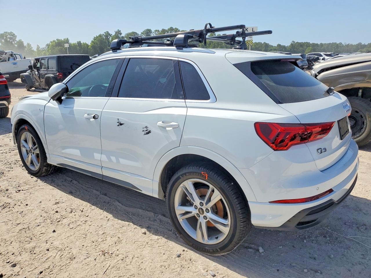 2023 AUDI Q3