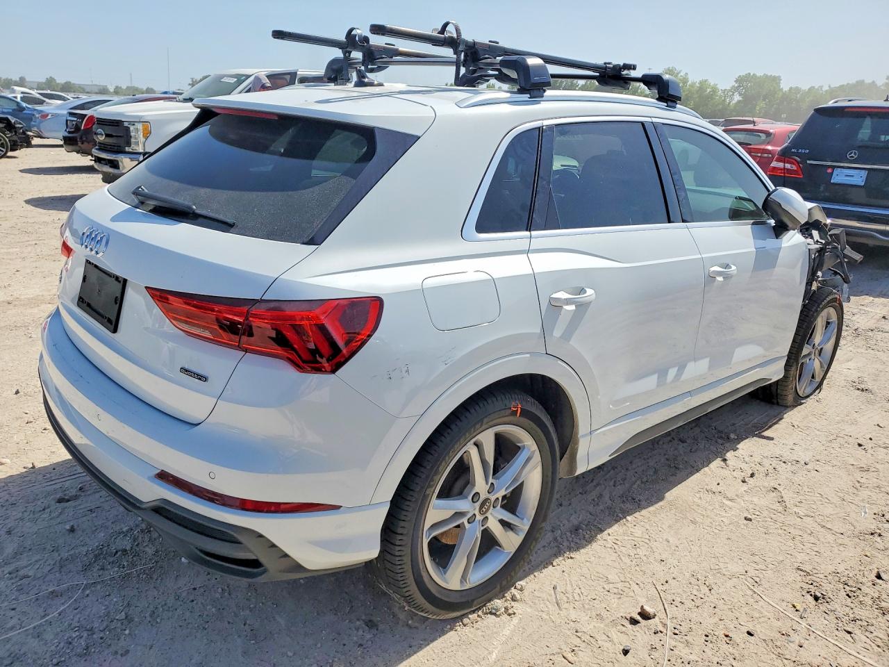 2023 AUDI Q3