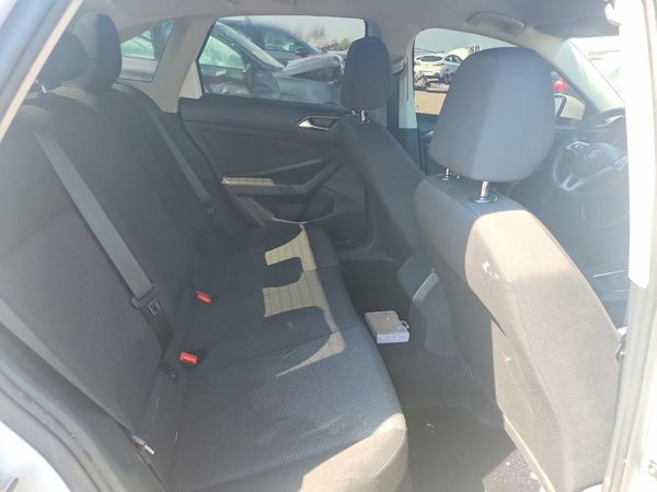 2019 VOLKSWAGEN JETTA S, SE, R-Line