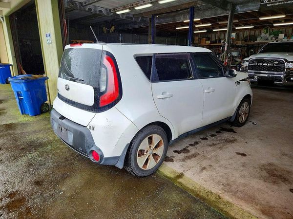2015 KIA SOUL GL(Middle-low grade)