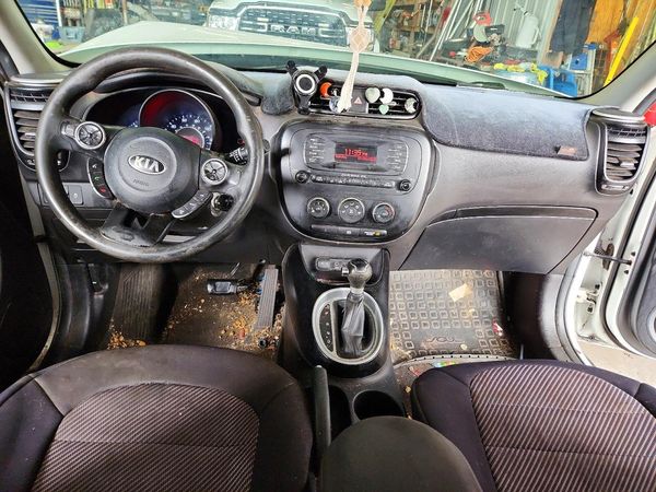 2015 KIA SOUL GL(Middle-low grade)