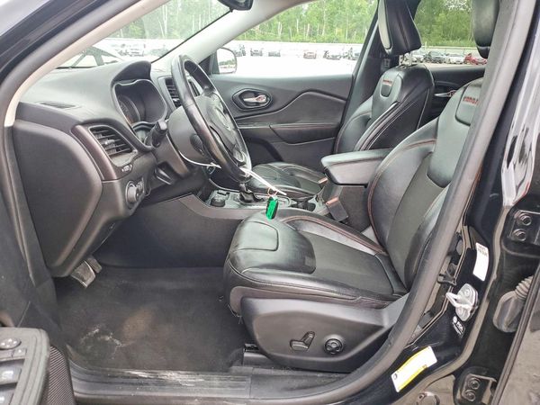 2021 JEEP CHEROKEE TRAILHAWK 4X4